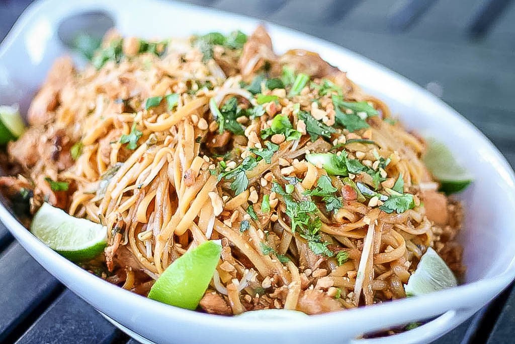 chicken pad thai